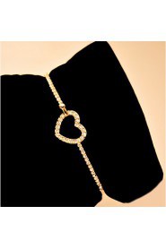 Lucky Star Women's Elegant Cut Out Heart Type Bracelet