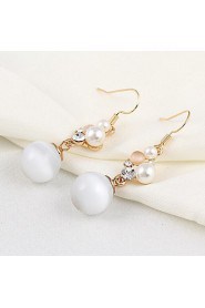 High-grade White Opal Elegant Pearl Rhinestones Hypoallergenic Earrings