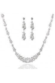 Ladies'/Women's Alloy Wedding/Party Jewelry Set With Rhinestone