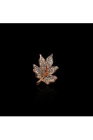 Maple Leaf Brooch (1Pc)