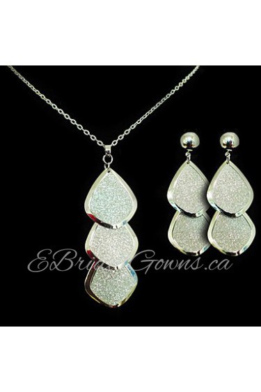 Jewelry Set Women's Wedding / Gift / Party / Special Occasion Jewelry Sets Alloy Necklaces / Earrings Silver