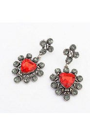 Vintage Women Beautiful Red Rhinestone Heart-shaped Pierced Drop Earrings Fashion Party Weeding Jewelry