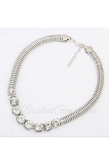 Big Fashion Ribbon Rhinestone Pendant Necklace Women Crystal Choker Statement Necklace