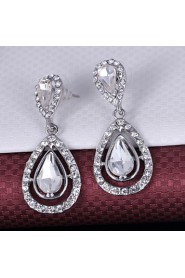 Luxury Drops Shape Cubic Zrconia Crystal Drop Earrings Jewelry for Lady(4.6*2)