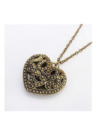 Korean Jewelry Retro Hollow Carved Bronze Wild Peach Heart Long Pendant Necklace