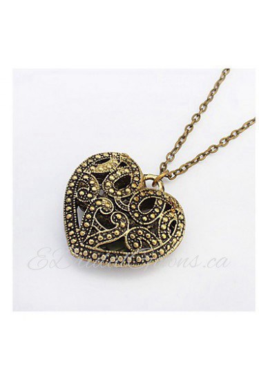 Korean Jewelry Retro Hollow Carved Bronze Wild Peach Heart Long Pendant Necklace