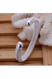 Fashion Round Shaped Silver Plating Torsion Circular Modelling Opening Adjustable Silver Bracelet(Silver)(1Pc)