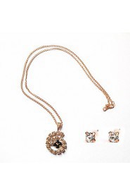 Delicate Gold Chain Crystal Necklace Floral Pendant with Stud Earrings Women's Jewelry set