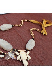 Elegant Atmosphere Stone Necklace Elegant Accessories