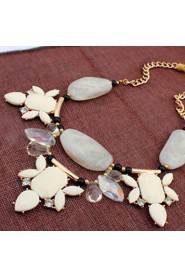 Elegant Atmosphere Stone Necklace Elegant Accessories