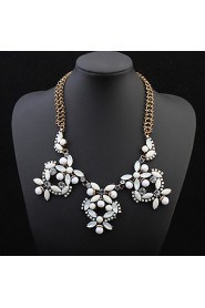 Fashion Butterfly Flower Necklace Exquisite Accessories