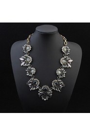 Exquisite Gem Necklace Exaggerated Big Round Leaves