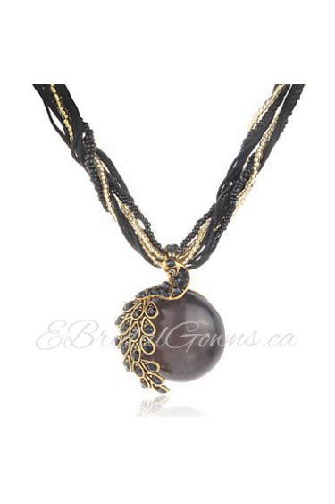 Fashion Peacock Vintage Carving Red Gemstone Pendant Round Necklace