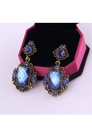 Trend Nifty Decorative Pattern Square Crystal Luxury Vintage Sapphire Earrings