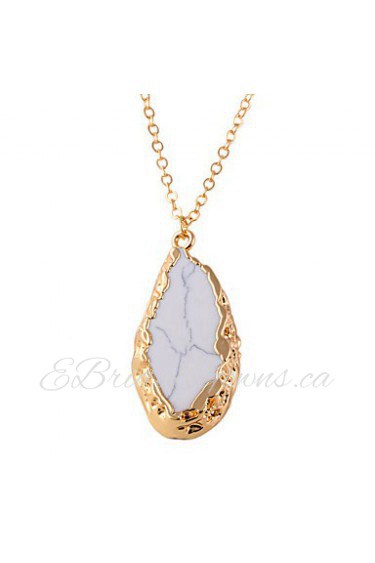 Fashion Irregular Natural Turquoise Stone Gold Edging Necklaces