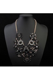 High-Grade Fine Sunflowers Necklace Elegant Woman