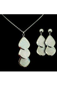 Jewelry Set Women's Wedding / Gift / Party / Special Occasion Jewelry Sets Alloy Necklaces / Earrings Silver