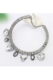 Simple Luxury Gem Exaggerated Metal Short Paragraph Clavicle Chain Crystal Necklace Chain Crude