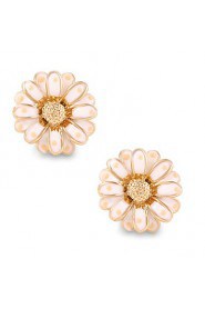 Fashion Elegant Personality Flower Daisy Stud Earrings