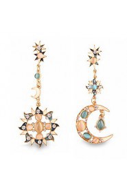 Hyperbole Personality Sun Moon Asymmetric Gemstone Inlay Earrings