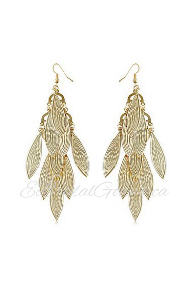 Exaggeration Personality Golden Willow Leaf Shape Sequined Tassels Earrings