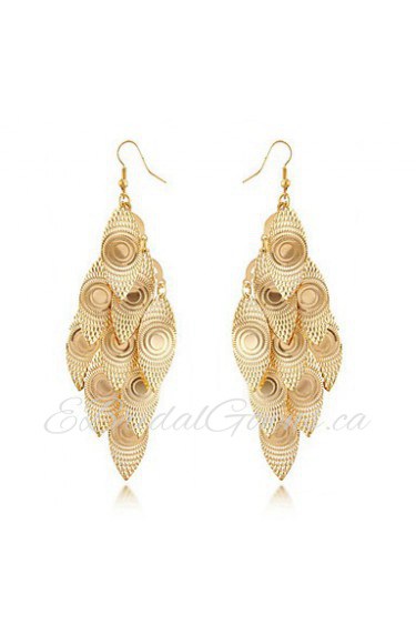 Fashion Golden Texture of Metal Punk Nightclub Sequins Tassel Earrings