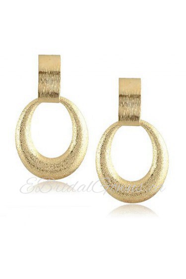 Irregular Shape Alloy Gold Women's Drop Earrings 