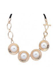 Fashion Circle Pearl Necklace