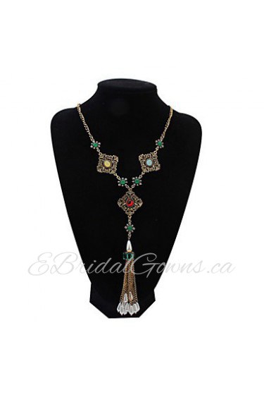 Fashion Square Hollow Gem Huadiao Tassel Short Necklace Exotic Decorations