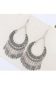 Ethnic Fashion Metal Texture Crescent Earrings