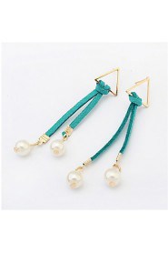 Simple And Stylish Atmosphere Triangle Earrings Pearl Pendant