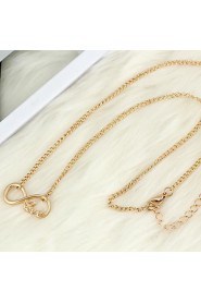 8-Shaped LOVE Pattern Pendent Alloy Necklace Gold (1Pc)