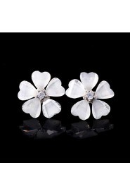 Women's Alloy Acrylic Flower Stud Earrings