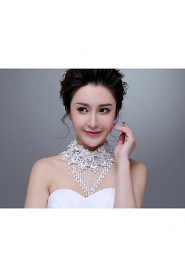 Korean Style Exquisite Lace Flowers Rhinestones/Titanium Wedding/Party Necklace