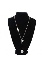 Women's European Style Fashion Simple Oval Pendant Alloy Necklace