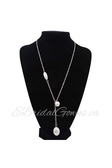 Women's European Style Fashion Simple Oval Pendant Alloy Necklace