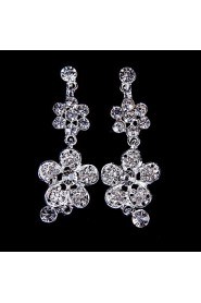 Ladies'/Women's Alloy Wedding/Party Jewelry Set With Rhinestone