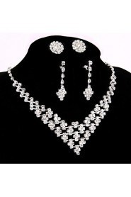 Wedding Party Crystal Pendant Necklace Jewelry Sets Ring Gift with 2 Pairs of Rhinestone Earrings for Wedding Dress