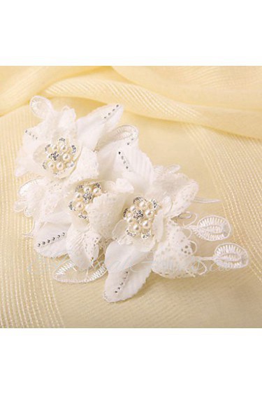 Bride's Flower Shape Imitation Pearl Forehead Wedding Hair Combs Accessories 1 PC