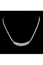 Ladies'/Women's Rhinestone Necklace With Diamond