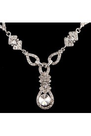 Jewelry Set Women's Anniversary / Wedding / Engagement Jewelry Sets Cubic Zirconia / Alloy Earrings / Necklaces Silver