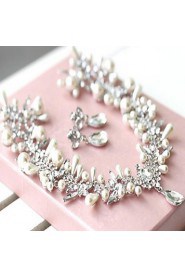 Jewelry Set Women's Wedding Jewelry Sets Imitation Pearl / Alloy Imitation Pearl / Rhinestone Necklaces / Earrings Ivory