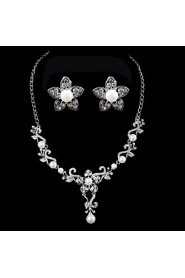 Elegant Design Alloy With Rhinestone And Pearls Wedding/Special Occaision / Party Jewelry Set.