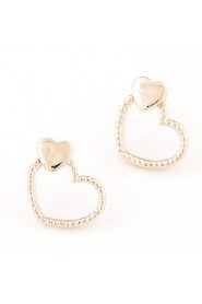 Women's European Style Fashion Sweet Loving Heart Alloy Stud Earrings