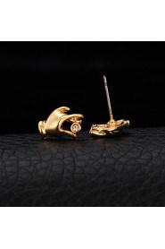 InStyle 18K Chunky Gold Plated Cute Hands Stud Rhinestone Earrings High Quality