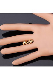 InStyle 18K Chunky Gold Plated Cute Hands Stud Rhinestone Earrings High Quality