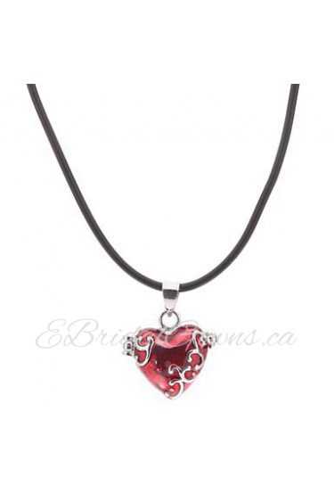 Heart-shaped Picture Box Necklace