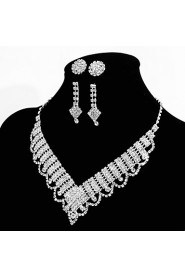 Elegant Marvelous Ladies Necklace and Earrings Jewelry Set 2 Pairs of Earrings 1 Crystal Necklace