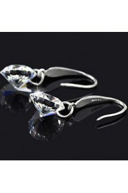 Women's Silver Drop Earrings With Diamond