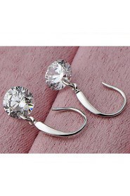 Women's Silver Drop Earrings With Diamond